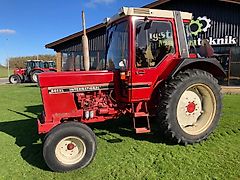 Case IH 844