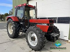 Case IH International 1056 XL