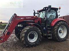 Case IH puma 185 cvx med læsser står på sjælland CVX