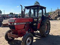 Case IH 695