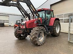 Case IH CS 120 mit Stoll Frontlader